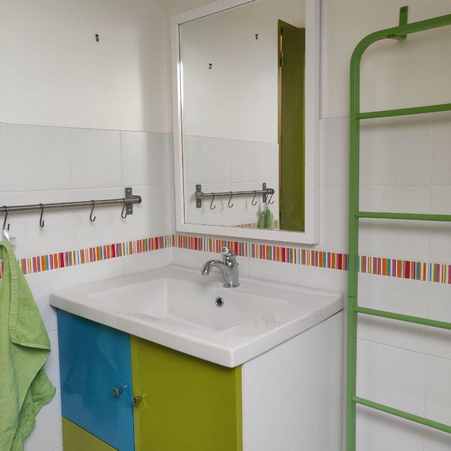 Le Clos Bener Yvre-l'Eveque Luaran gambar